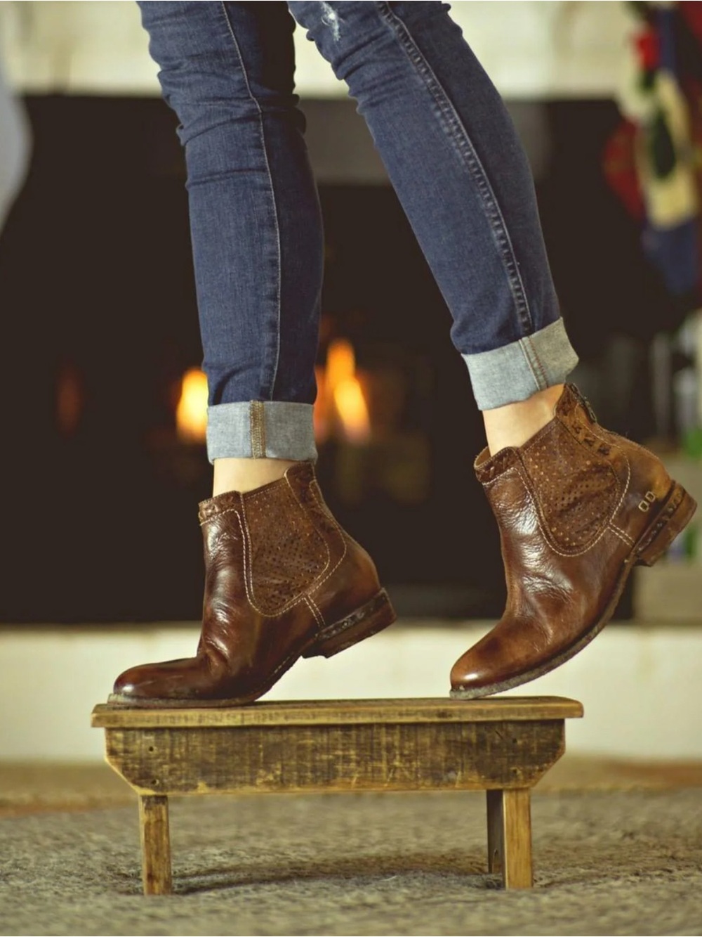 Bed Stu Baylene Rustic Brown Leather with Side Design Back Zip Ankle Booties 8.5